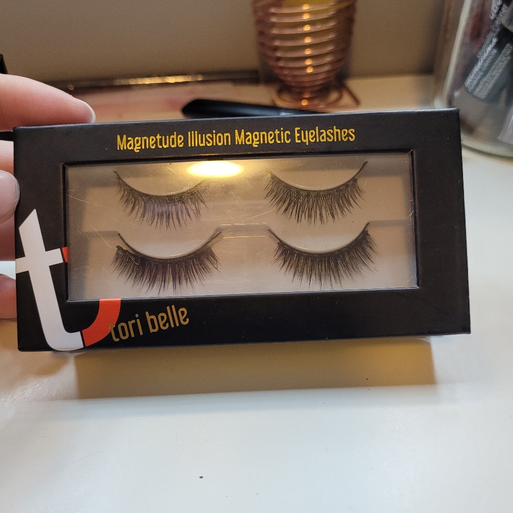 Tori Belle Lashes x 3